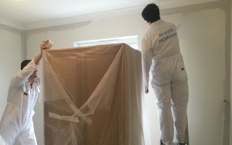 painting and decorating london